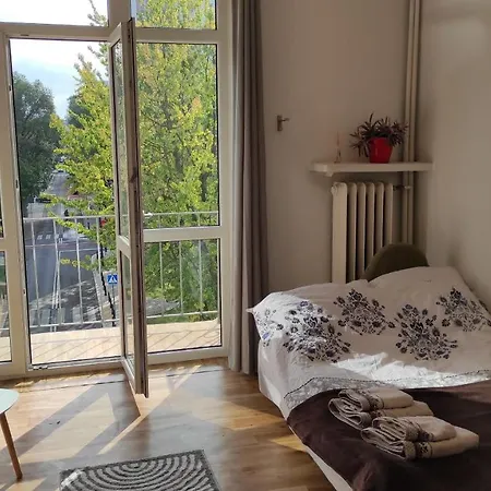 Uroczy Apartament Dla 2 Osob Na Zoliborzu Warschau