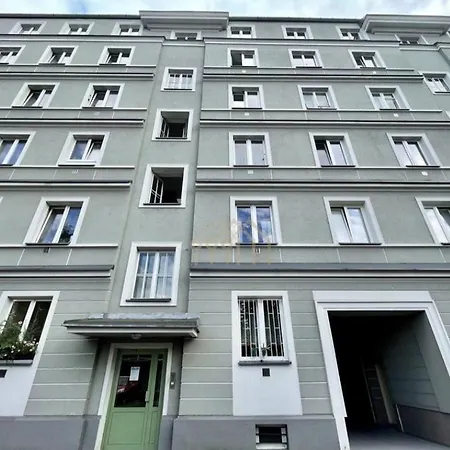 Uroczy Apartament Dla 2 Osob Na Zoliborzu